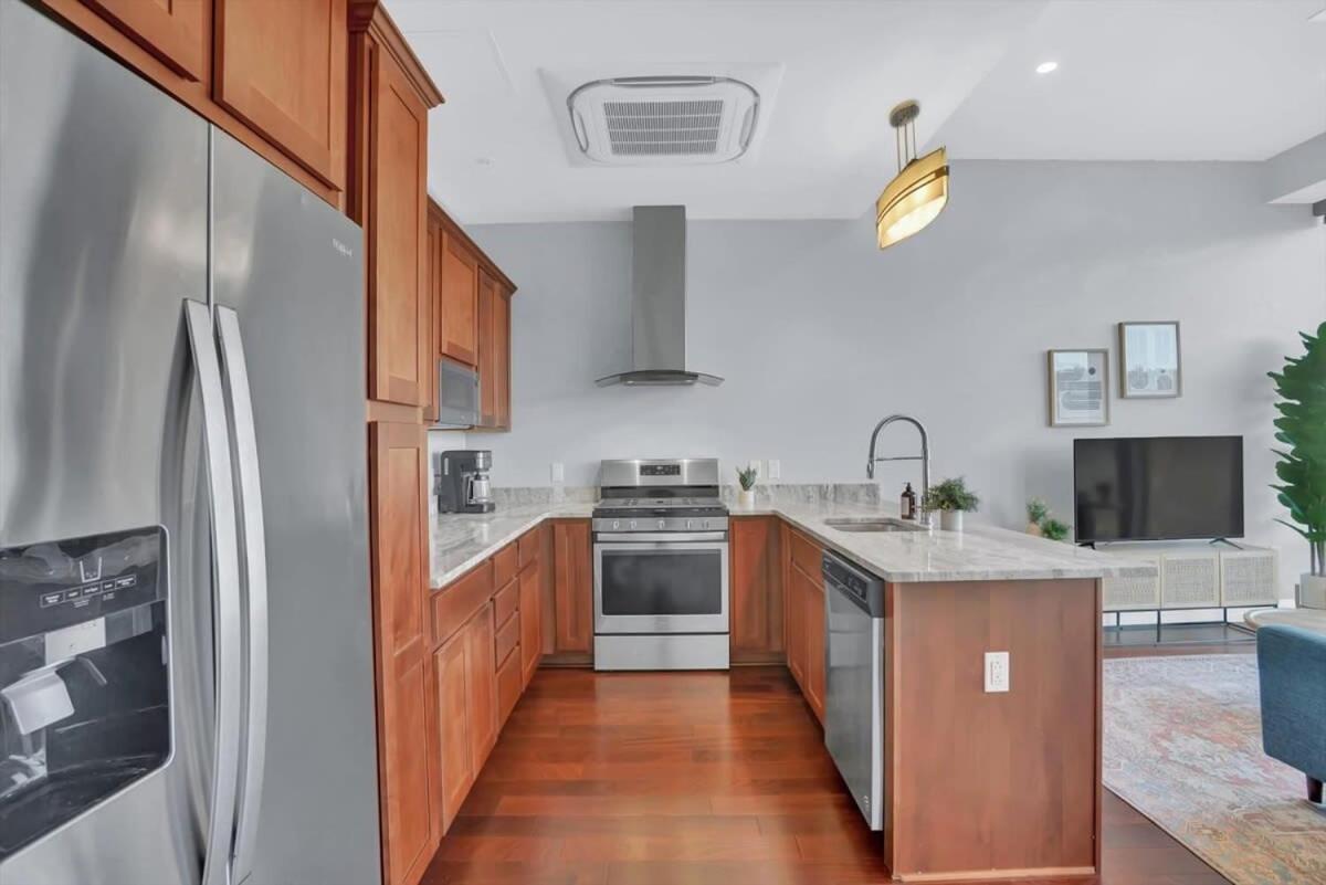 Cozysuites Posh 1Br, Ppg Paints Arena, Pitts Pittsburgh Ngoại thất bức ảnh