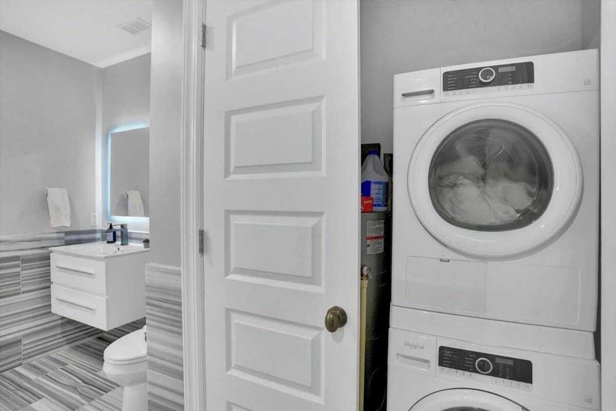 Cozysuites Posh 1Br, Ppg Paints Arena, Pitts Pittsburgh Ngoại thất bức ảnh