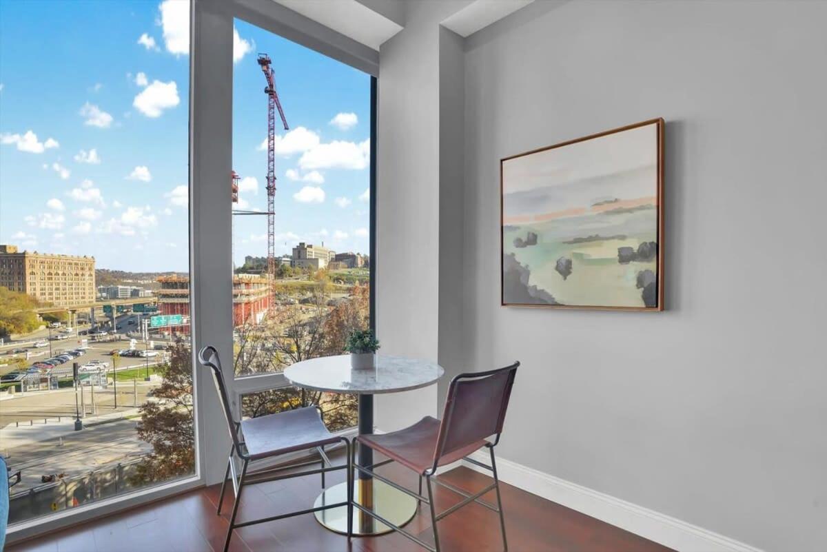 Cozysuites Posh 1Br, Ppg Paints Arena, Pitts Pittsburgh Ngoại thất bức ảnh